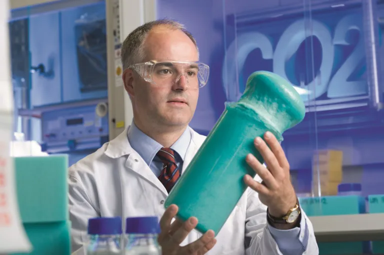 ChemistryCan_converting climate damaging emissions into raw material