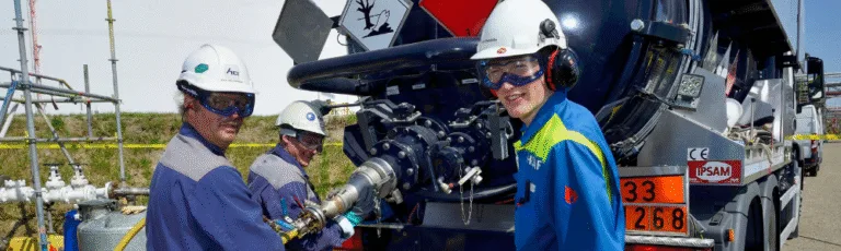 The Dow and Fuenix partnership A partnership to produce 100% circular plastic Chemical recyclin