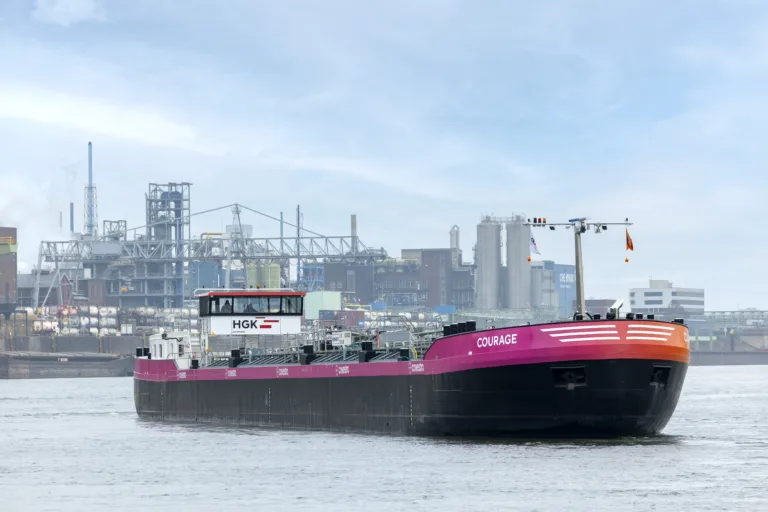 Sailing Towards Sustainability: "Courage" and "Curiosity" Set New Standards